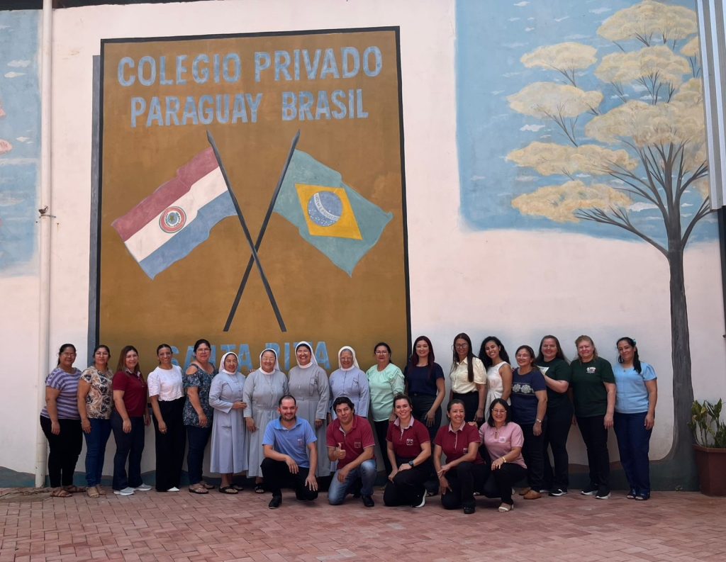 Colegio Paraguay Brasil
